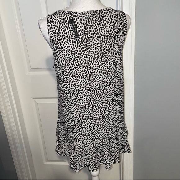 NWT Express Ruffled Bottom Tank - Picture 5 of 7